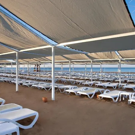 Semesteranläggning (resort) Oz Premium Side